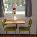 Landgoed De Scheleberg Village de vacances 4*