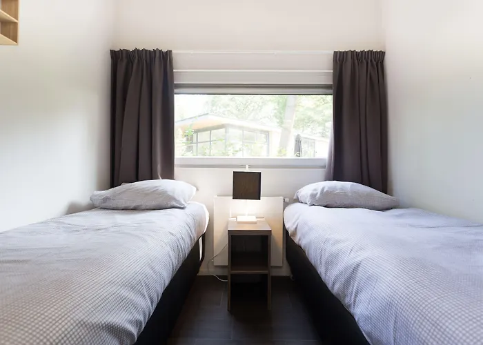 Landgoed De Scheleberg منتزه العطل 4*