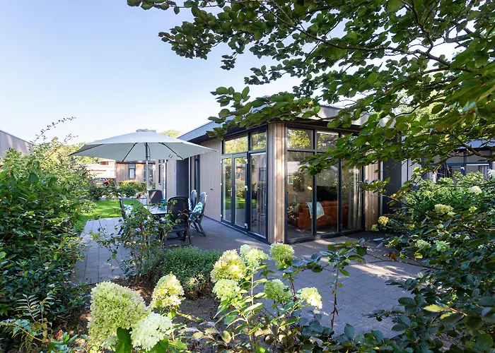 Landgoed De Scheleberg ホリデーパーク ルンテレン