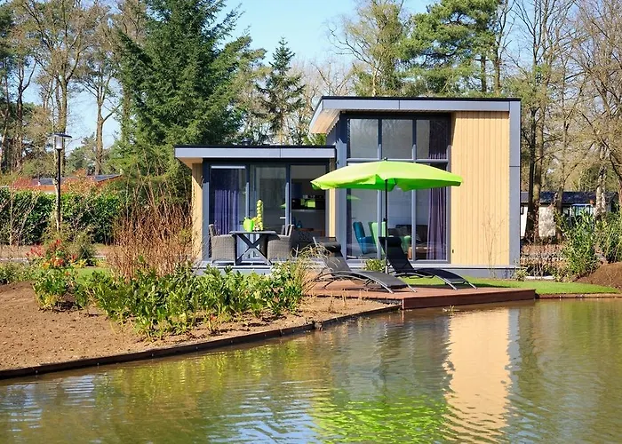 Landgoed De Scheleberg ホリデーパーク