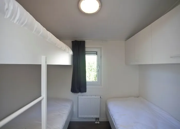 Landgoed De Scheleberg Üdülőpark 4*