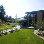 Landgoed De Scheleberg 4* Люнтерен